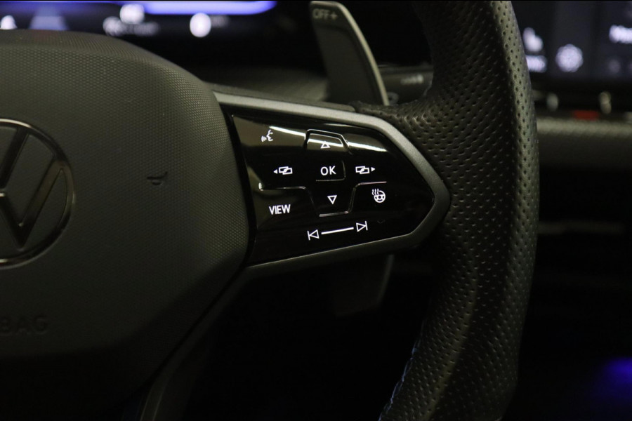 Volkswagen Golf 2.0 TSI R 4Motion PERFORMANCE /AKRA/PANO/HUD/IQ-LIGHT/H-K/BOMVOL