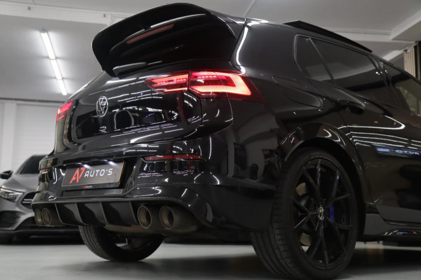 Volkswagen Golf 2.0 TSI R 4Motion PERFORMANCE /AKRA/PANO/HUD/IQ-LIGHT/H-K/BOMVOL