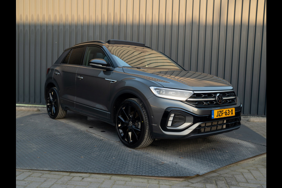 Volkswagen T-Roc 1.5 TSI R-Line Business | Panodak | 19'' | IQ Light | Trekhaak afnb. | Side Assist | Elk. A-klep | Prijs Rijklaar!!