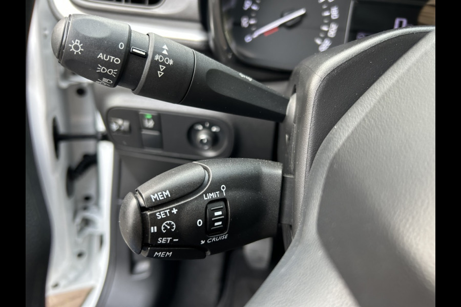 Citroën C3 1.2 Feel Navi, Carplay, Trekhaak afn. Slechts 44 dkm!