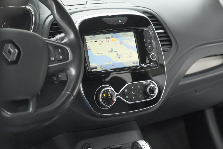 Renault Captur TCe 150 EDC Intens | Trekhaak | Navigatie | Parkeersensoren