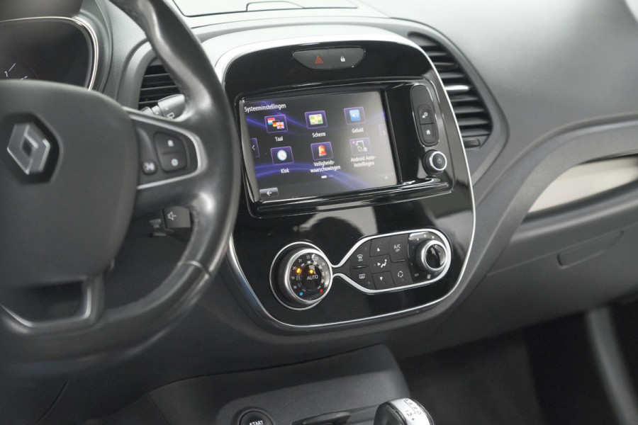 Renault Captur TCe 150 EDC Intens | Trekhaak | Navigatie | Parkeersensoren