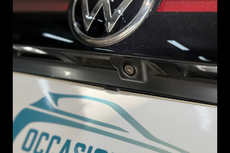 Volkswagen T-Cross 1.0 TSI R-Line Binnen/ Buiten | 110PK | Virtual | BEATS | Full LED | Camera | Discover Pro | Clima | Ambient