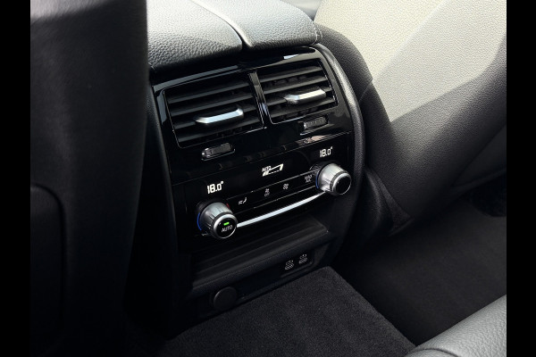 BMW 5 Serie Touring 530e xDrive | M-Sport | Pano | Trekhaak | Laser | Harman Kardon | Memory | Driving Ass. Pro | HUD | Keyless