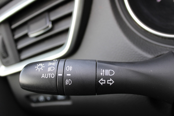 Nissan QASHQAI 1.3 DIG-T N-Connecta | Trekhaak | Panoramadak | Navigatie | 360 camera | Origin NL