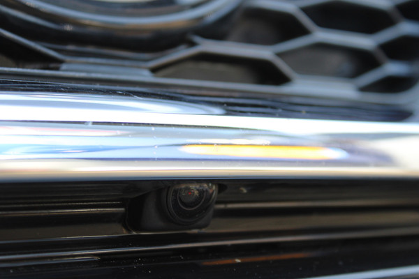 Nissan QASHQAI 1.3 DIG-T N-Connecta | Trekhaak | Panoramadak | Navigatie | 360 camera | Origin NL