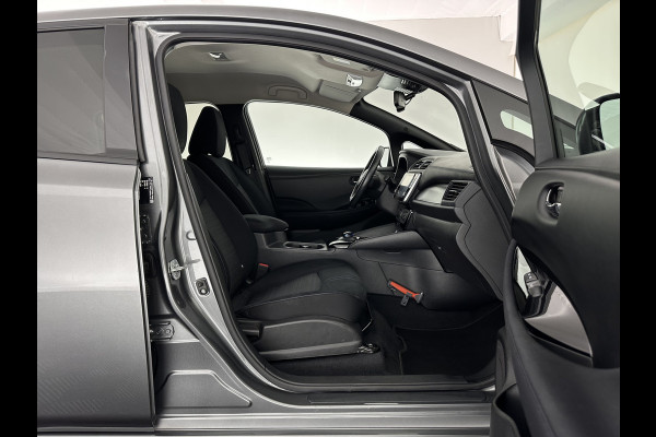 Nissan Leaf N-Connecta 40 kWh {SOH-90%} Aut. *HEATPUMP | ADAPTIVE-CRUISE | NAVI-FULLMAP | TOPVIEW | KEYLESS | BLINDSPOT |  DIGI-COCKPIT | HEATED-COMFORTSEATS | DAB | PRIVACYGLASS | ECC | PDC | CARPLAY | 17"ALU*