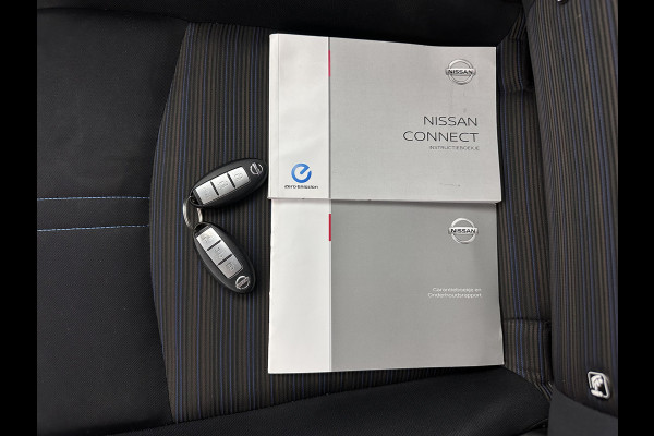 Nissan Leaf N-Connecta 40 kWh {SOH-90%} Aut. *HEATPUMP | ADAPTIVE-CRUISE | NAVI-FULLMAP | TOPVIEW | KEYLESS | BLINDSPOT |  DIGI-COCKPIT | HEATED-COMFORTSEATS | DAB | PRIVACYGLASS | ECC | PDC | CARPLAY | 17"ALU*