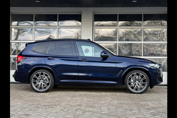 BMW X3 xDrive30e M SPORT | PANORAMA | TREKHAAK | HEAD UP | 21" LM VELGEN | SIDE ASSIST |