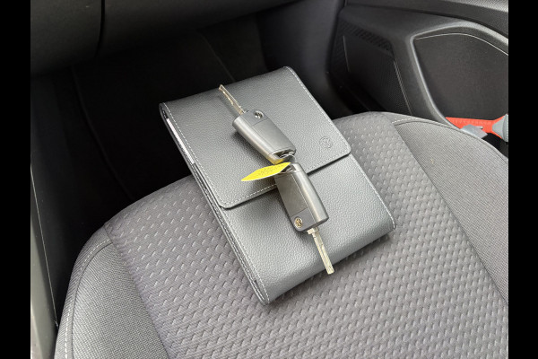 Volkswagen Polo 1.0 TSi 95pk Comfortline 5-drs. CAMERA/NAVI/CARPLAY/ADAPT.CRUISE/15INCH