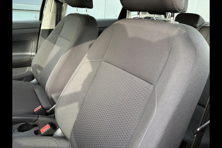 Volkswagen Polo 1.0 TSi 95pk Comfortline 5-drs. CAMERA/NAVI/CARPLAY/ADAPT.CRUISE/15INCH