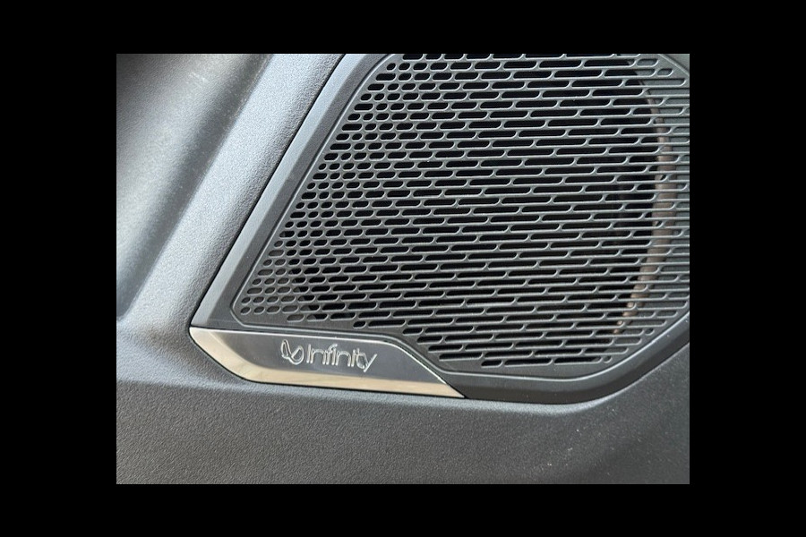 Lynk & Co 01 1.5 SOH 99,63% - Trekhaak - 360° - Panorama dak