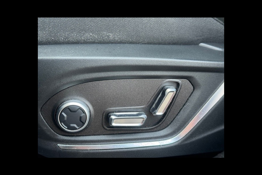 Lynk & Co 01 1.5 SOH 99,63% - Trekhaak - 360° - Panorama dak