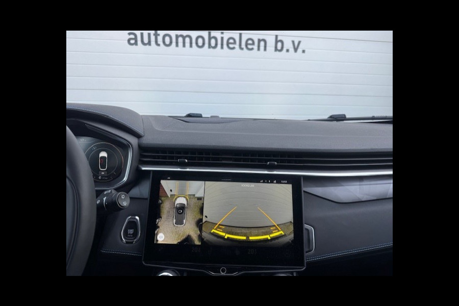 Lynk & Co 01 1.5 SOH 99,63% - Trekhaak - 360° - Panorama dak