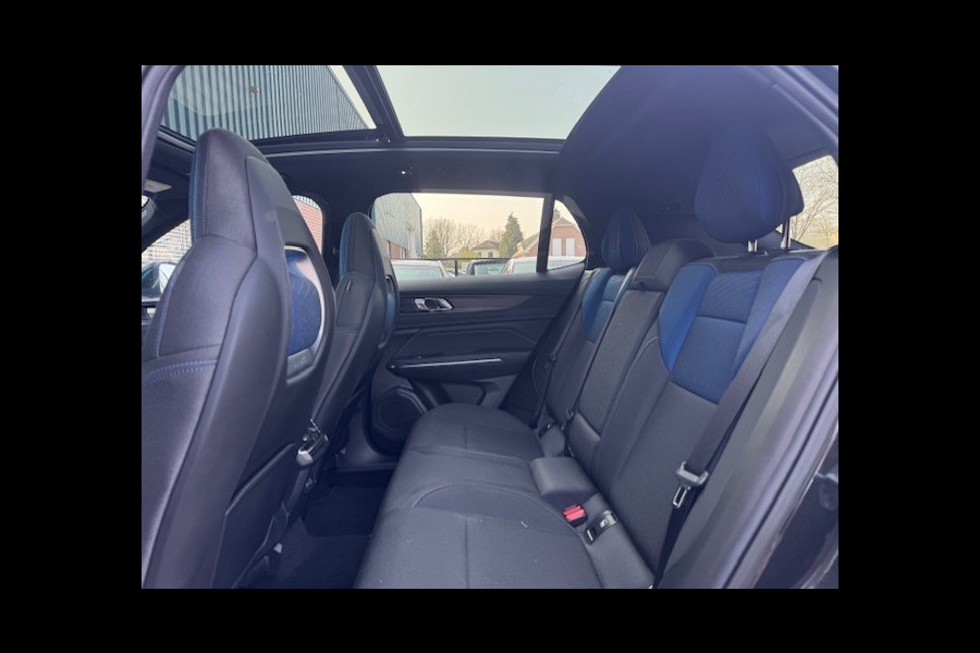 Lynk & Co 01 1.5 SOH 99,63% - Trekhaak - 360° - Panorama dak