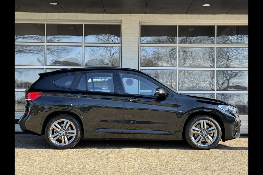 BMW X1 xDrive25e M SPORT | SPORTSTOELEN | TREKHAAK | STOELVERWARMING |