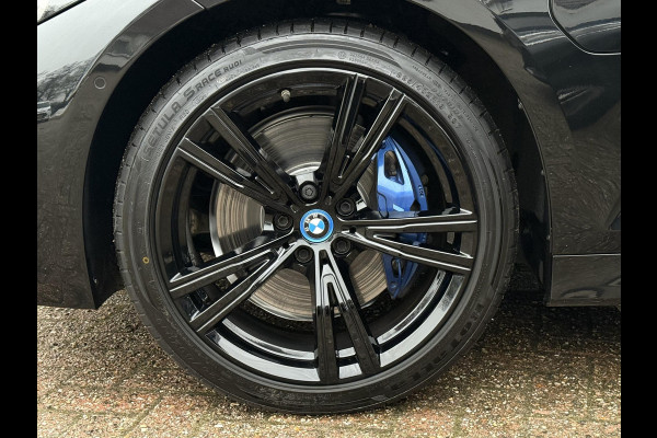 BMW 3 Serie Touring 330e M SPORT PRO LCI | M STOELEN | MEMORY SEATS | PANORAMA | 360 CAMERA | 19 INCH LM VELGEN |