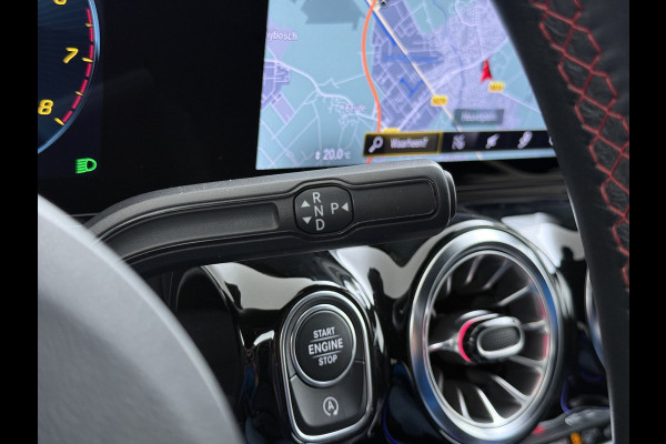 Mercedes-Benz GLA 180 AMG line | Night Sfeer Camera