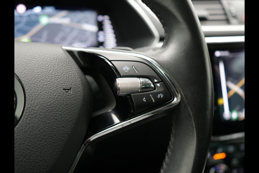 Škoda Superb Combi 1.4 TSI iV Business Edition Plus Plug In Hybrid 218pk PHEV | Trekhaak Af Fabriek | Crystal LED | Canton Audio | Sportstoelen & Stuur Verwarmd | Camera | Keyless | Cruise Control | Navigatie | Apple Carplay | Virtual | DAB | 17"L.M |