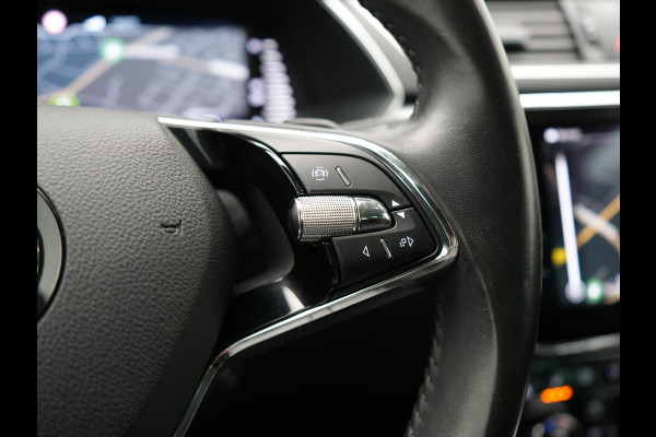 Škoda Superb Combi 1.4 TSI iV Business Edition Plus Plug In Hybrid 218pk PHEV | Trekhaak Af Fabriek | Crystal LED | Canton Audio | Sportstoelen & Stuur Verwarmd | Camera | Keyless | Cruise Control | Navigatie | Apple Carplay | Virtual | DAB | 17"L.M |