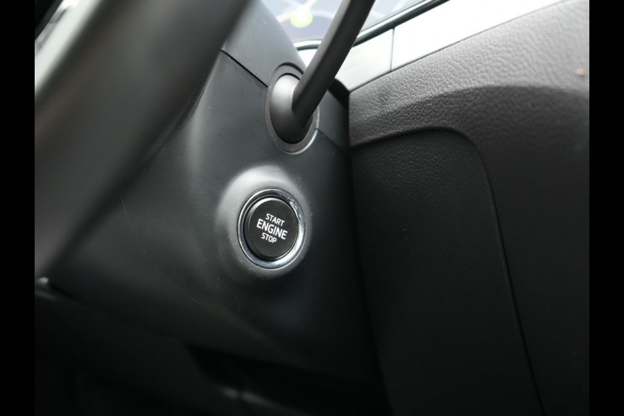 Škoda Superb Combi 1.4 TSI iV Business Edition Plus Plug In Hybrid 218pk PHEV | Trekhaak Af Fabriek | Crystal LED | Canton Audio | Sportstoelen & Stuur Verwarmd | Camera | Keyless | Cruise Control | Navigatie | Apple Carplay | Virtual | DAB | 17"L.M |