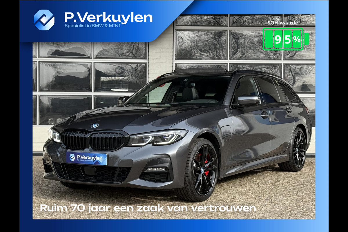 BMW 3 Serie Touring 330e xDrive M SPORT | PANORAMA | SPORTREMMEN | HEAD UP | 19 INCH | ADAPT. ONDERSTEL |