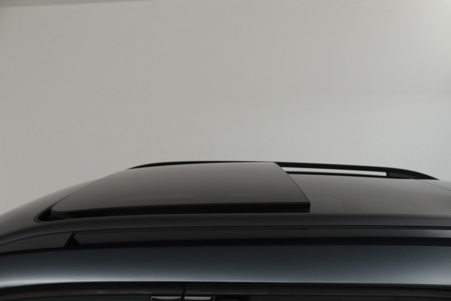 Seat Ateca 1.5 TSI Style Business Intense (PANORAMADAK, TREKHAAK WEGKLAPBAAR, CARPLAY, ACHTERUITRIJCAMERA, CRUISE ADAPTIEF)