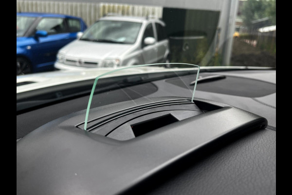 Mercedes-Benz GLE 350 d 4MATIC AMG Sport Edition ACC_360 Cam_Trekh_21''LMV