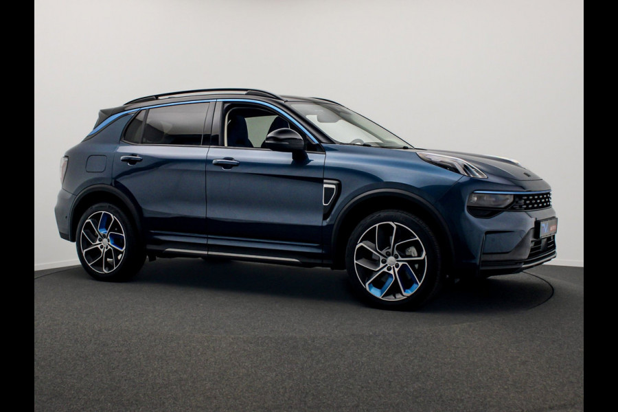 Lynk & Co 01 1.5 261PK Plug-in Hybrid *360° Camera* Pano/dak Apple/Carplay Adaptive/Cruise