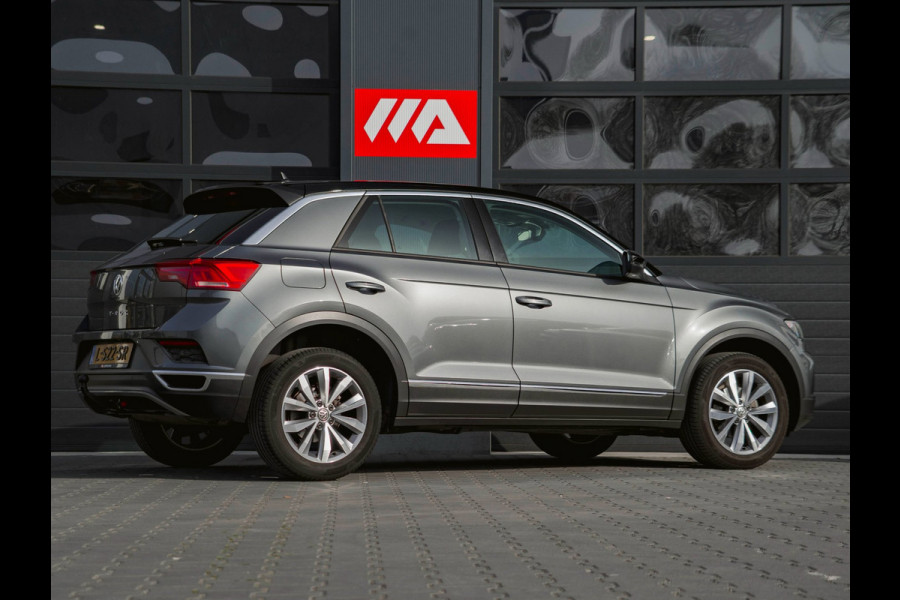 Volkswagen T-Roc 1.0 TSI Style Business PDC|Trekhaak|Carplay|DAB|Cruise