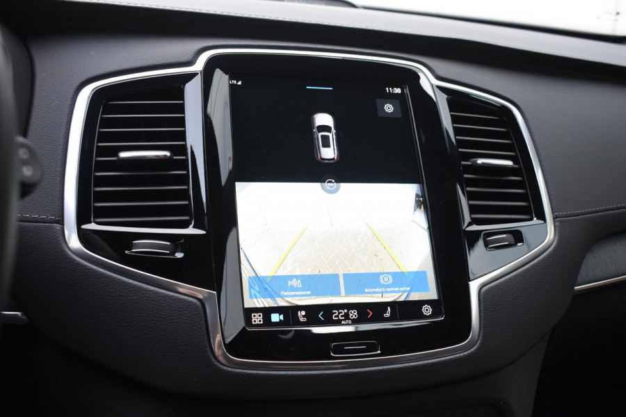 Volvo XC90 T8 455PK Recharge AWD Ultimate Bright / Luchtvering / Bowers & Wilkins / Schuif-kanteldak / 360 Camera / Head Up Display / Nappaleder met ventilatie / Massagefunctie / Gelamineerde zijruiten / 22'' Velgen / Trekhaak /  Stoelverwarming / Stuurverwarming
