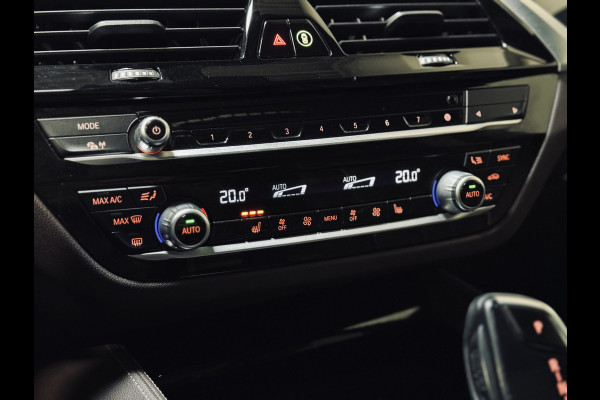 BMW 6 Serie Gran Turismo 630i High Exe. M-Sport | Panorama | Luchtv. | Act.Steering