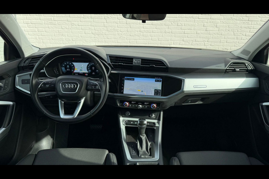 Audi Q3 35 TFSI S Line Pro Line Climate control Cruise LED Stoelverwarming Apple / Android Navi PDC voor/achter