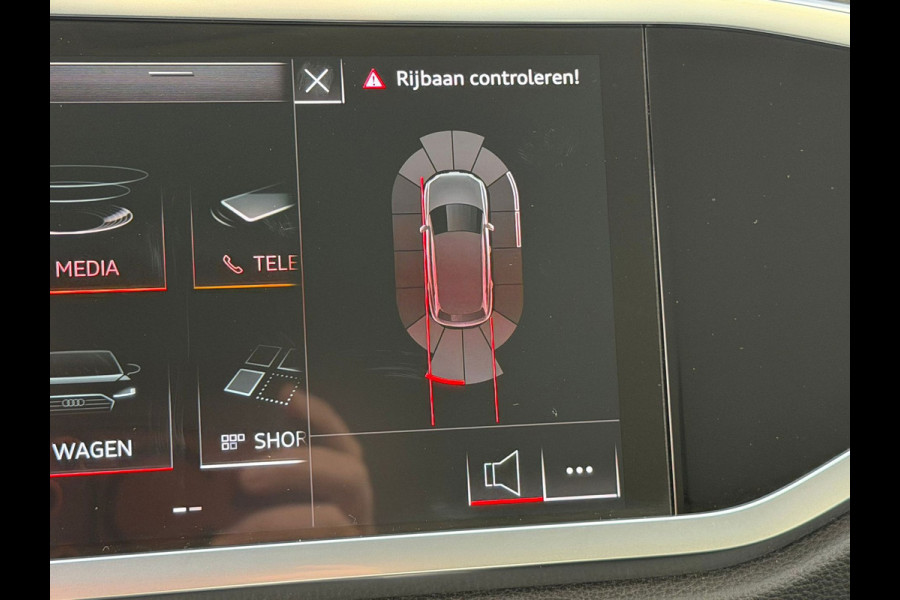 Audi Q3 35 TFSI S Line Pro Line Climate control Cruise LED Stoelverwarming Apple / Android Navi PDC voor/achter