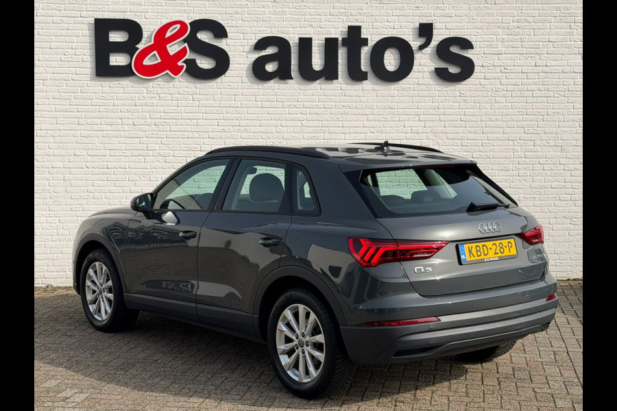 Audi Q3 35 TFSI S Line Pro Line Climate control Cruise LED Stoelverwarming Apple / Android Navi PDC voor/achter