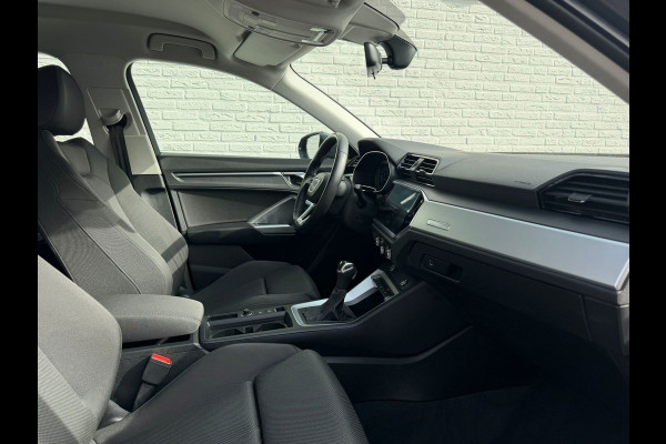 Audi Q3 35 TFSI S Line Pro Line Climate control Cruise LED Stoelverwarming Apple / Android Navi PDC voor/achter