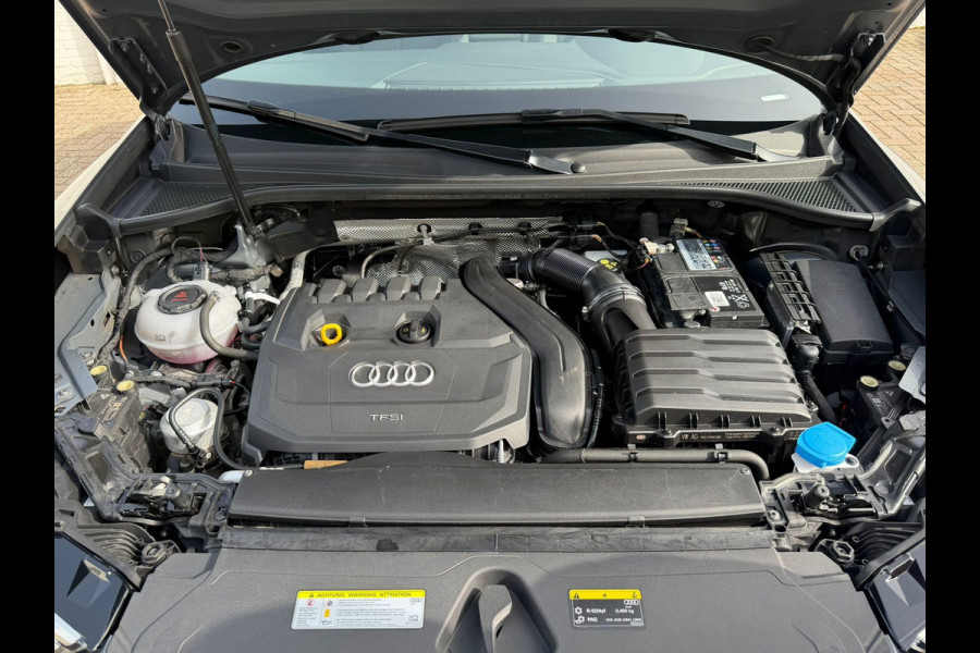 Audi Q3 35 TFSI S Line Pro Line Climate control Cruise LED Stoelverwarming Apple / Android Navi PDC voor/achter