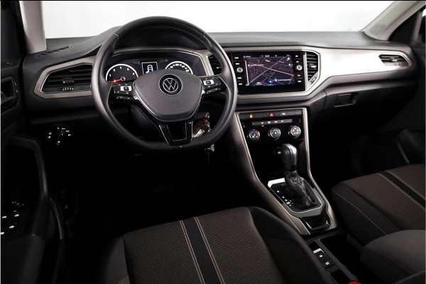 Volkswagen T-Roc 1.5 TSI Style 150 pk Automaat (DSG) | Verlengde garantie | Navigatie | Parkeersensoren | Adaptieve cruise control