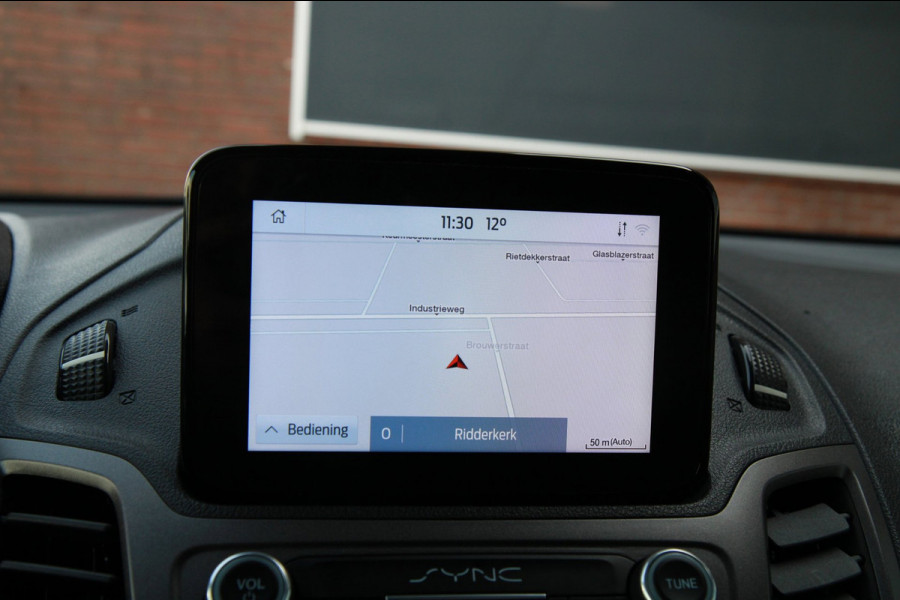 Ford Transit Connect 1.5 EcoBlue L2 Trend / Camera / Sync 3 / 3 zits