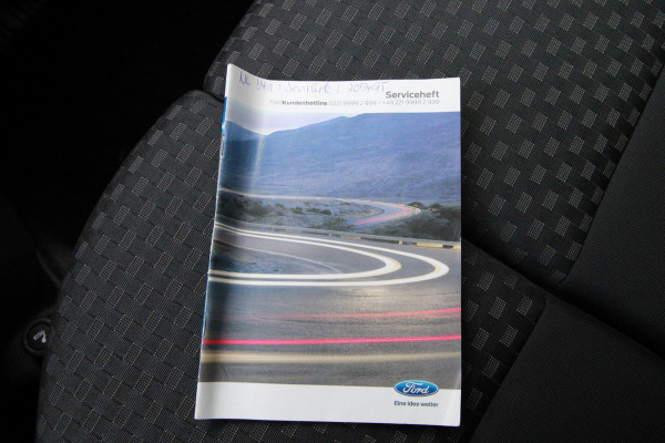 Ford Transit Connect 1.5 EcoBlue L2 Trend / Camera / Sync 3 / 3 zits