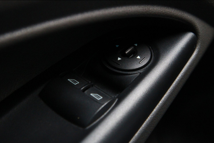 Ford Transit Connect 1.5 EcoBlue L2 Trend / Camera / Sync 3 / 3 zits