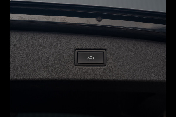 Volkswagen Tiguan 1.5 TSI R-Line Business+ | Trekhaak wegkl. | Elk. A-klep | Side Assist | 20'' | IQ Light | Prijs Rijklaar!!