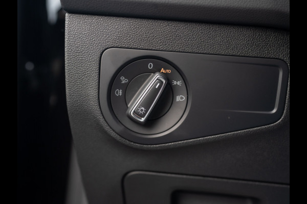 Volkswagen Tiguan 1.5 TSI R-Line Business+ | Trekhaak wegkl. | Elk. A-klep | Side Assist | 20'' | IQ Light | Prijs Rijklaar!!