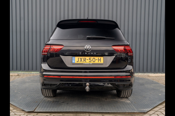 Volkswagen Tiguan 1.5 TSI R-Line Business+ | Trekhaak wegkl. | Elk. A-klep | Side Assist | 20'' | IQ Light | Prijs Rijklaar!!