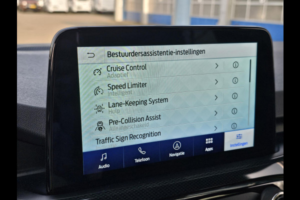 Ford Kuga 2.5 PHEV ST-Line X Half leder | Adaptieve cruise control | Full led | Dodehoekdetectie | Winterpack | Zéér nette auto!