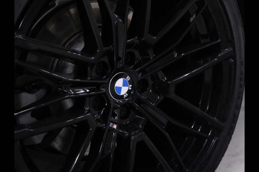 BMW 5 Serie Touring 520i M Sport [SCHUIFKANTELDAK, CRUISE CONTROL, BLUETOOTH TELEFOON, HUD, ACHTERUITRIJCAMERA, PDC V+A, STOELVERWARMING, BMW ADAPTIVE LED, NIEUWSTAAT]