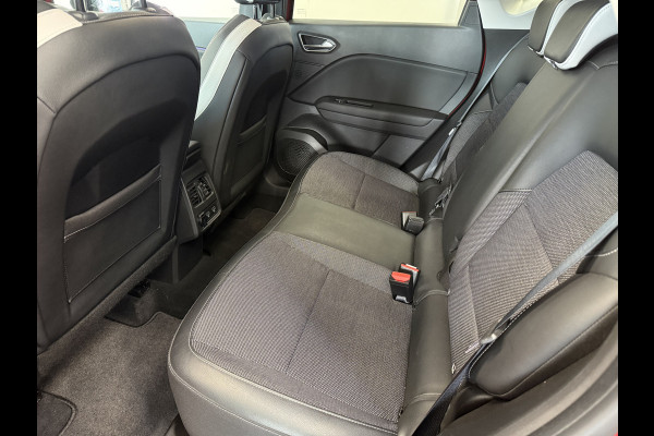 Renault Captur 1.3 TCe 130 Intens Navi PDC Camera Climate 17'' 24 maanden garantie mogelijk (*vraag naar de voorwaarden)