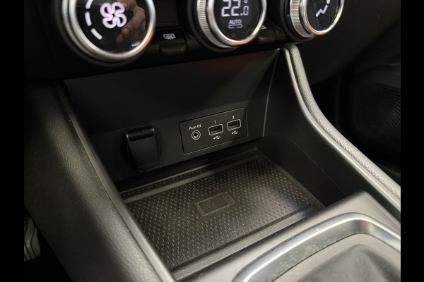 Renault Captur 1.3 TCe 130 Intens Navi PDC Camera Climate 17'' 24 maanden garantie mogelijk (*vraag naar de voorwaarden)