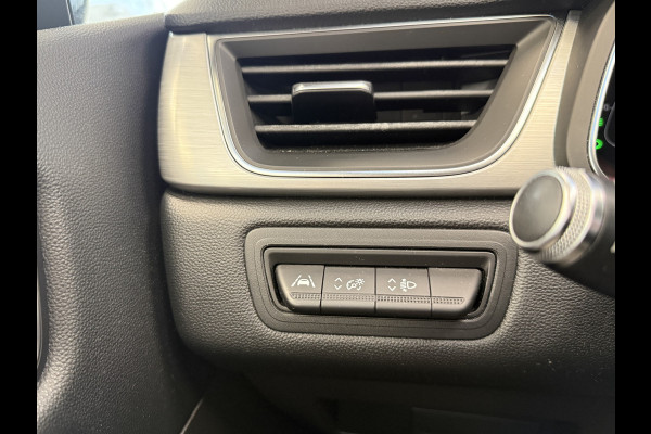 Renault Captur 1.3 TCe 130 Intens Navi PDC Camera Climate 17'' 24 maanden garantie mogelijk (*vraag naar de voorwaarden)