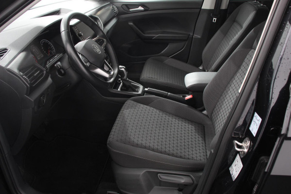 Volkswagen T-Cross 1.0 TSI 110 pk DSG Life Plus | Navigatie | Apple Carplay/Android Auto | Adaptive Cruise Control | Lane Assist | Camera | Parkeersensoren | Stoelverwarming | DAB